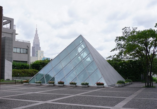 pyramid.jpg