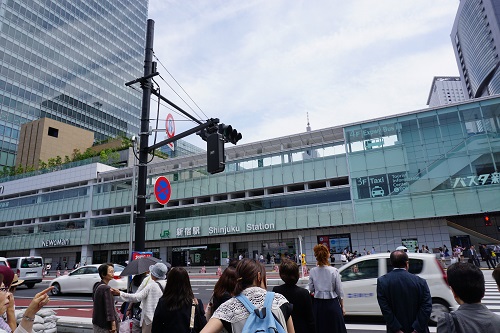 新宿駅新南口