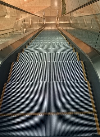 escalator.jpg